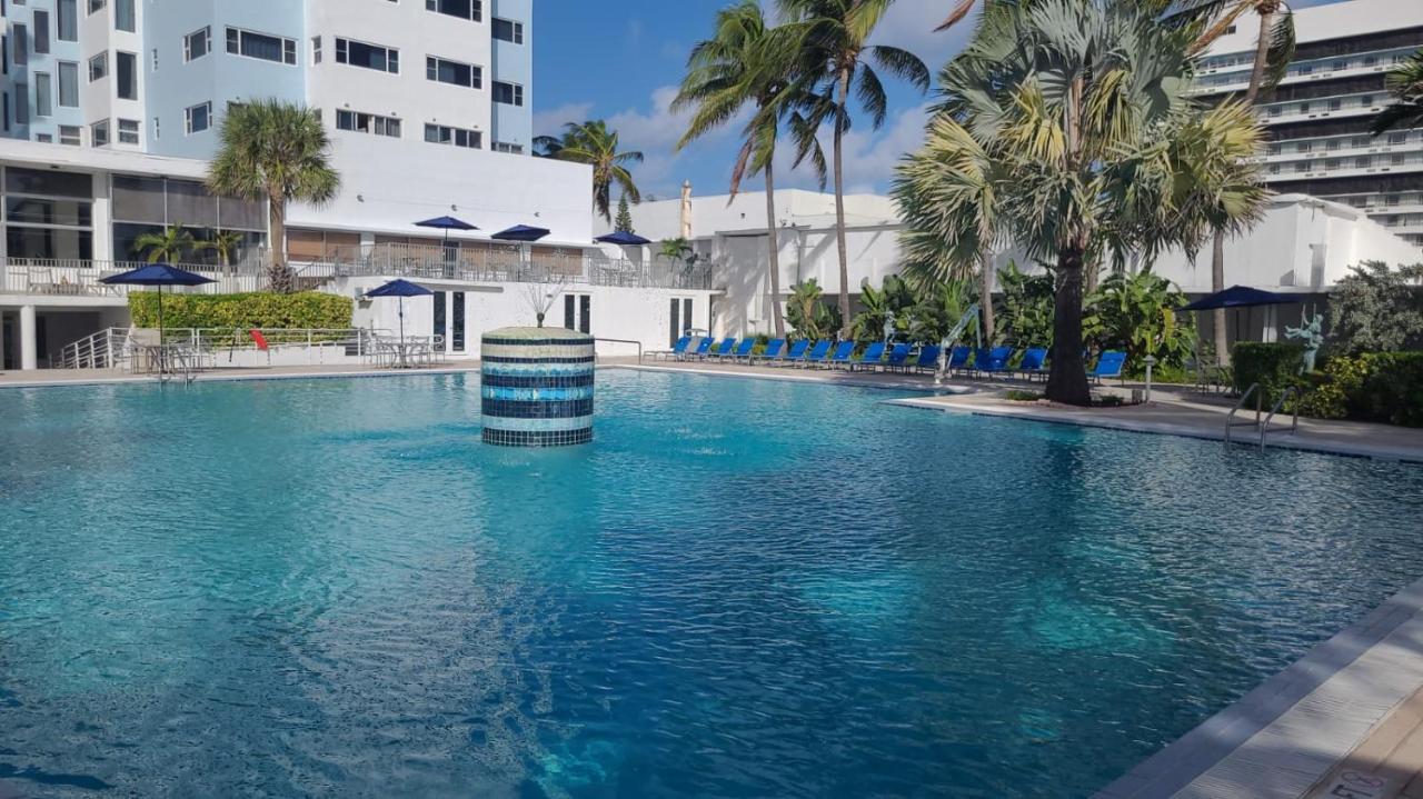 Sherry Frontenac Oceanfront Miami Beach Esterno foto